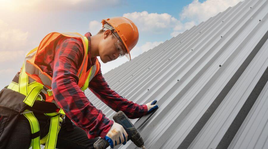 Professional metal roof installation in Evening Shade, AR